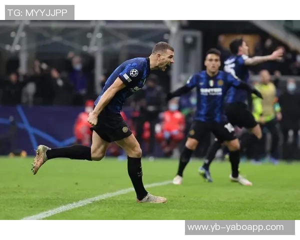 一日蓝黑终生蓝黑国米官方致敬哲科展现忠诚与热爱